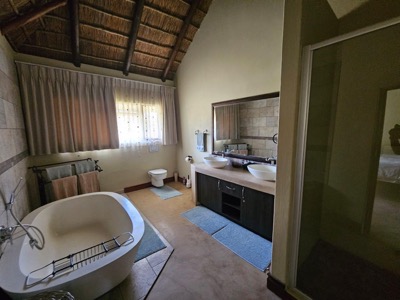 Witgat Game Farm ensuite bathroom
